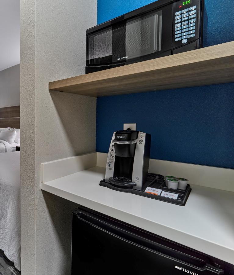 Holiday Inn Express - Huntsville Space Center By Ihg מראה חיצוני תמונה